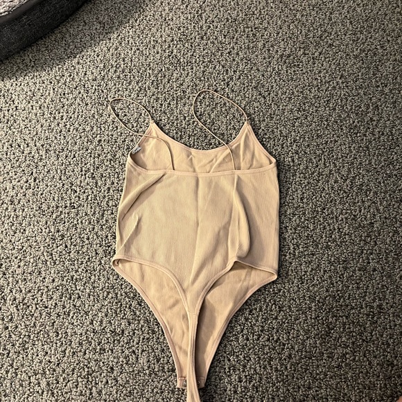 Tan Ribbed Bodysuit - Picture 5 of 6